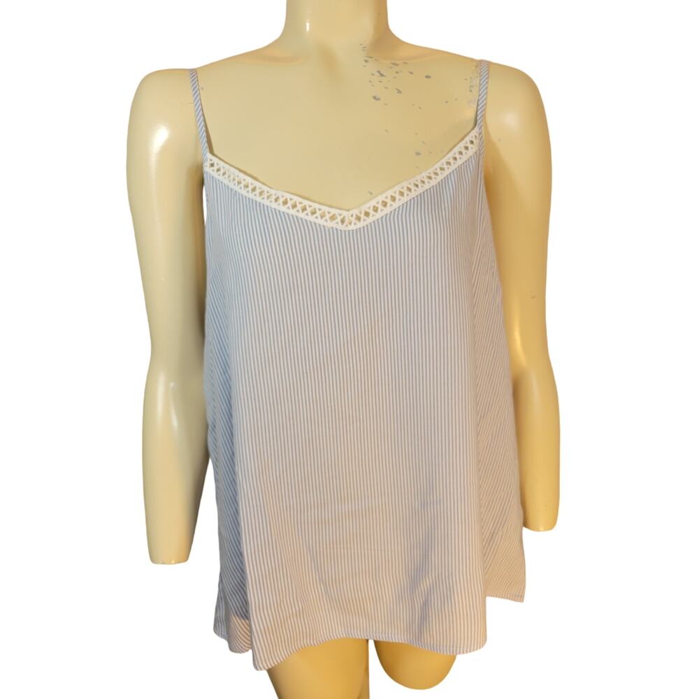 NEW SO Blue White Striped Lace Trim V-Neck Layering Tank Top Juniors Size XL‎